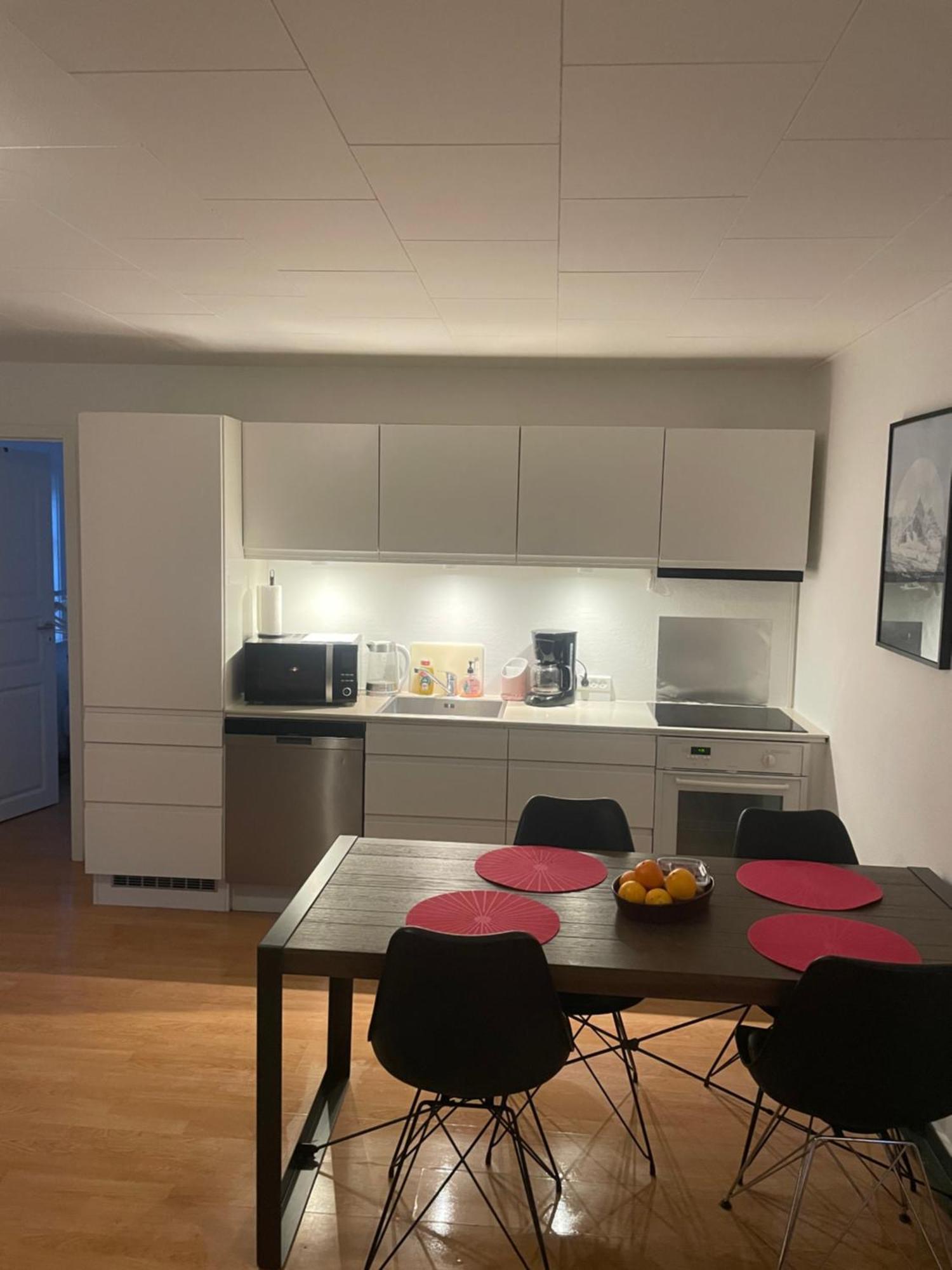 2 Bedroom Apartment Near The Sea ティスヴィレライ エクステリア 写真
